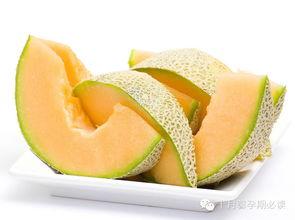 发烧咽痛吃哈密瓜,天然食疗的神奇功效