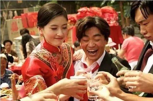 公主吃瓜免费观看,免费畅享宫廷秘闻，揭秘宫廷生活幕后